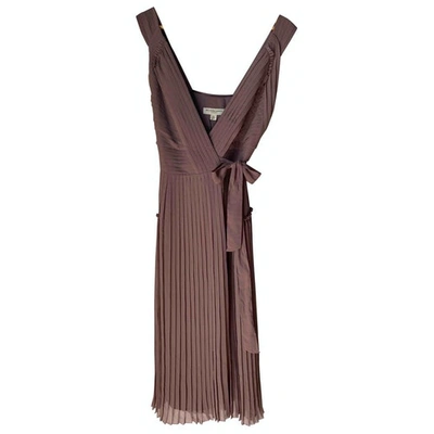 Pre-owned Burberry Mid-length Dress In Burgundy