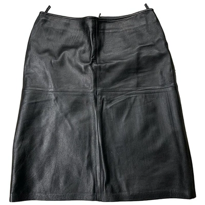 Pre-owned Benetton Leather Mid-length Skirt In Black