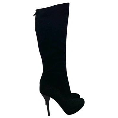 Pre-owned Guess Velvet Boots In Black