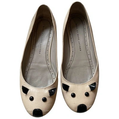 Pre-owned Marc Jacobs Leather Ballet Flats In Beige