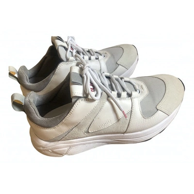 Pre-owned Hugo Boss Leather Trainers In White