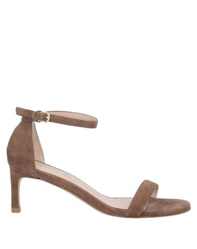 Stuart Weitzman Sandals In Khaki