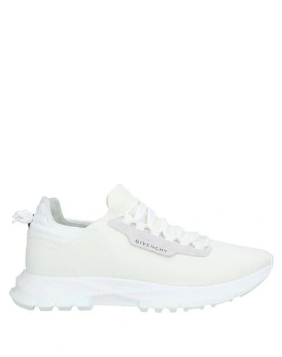 Givenchy Sneakers In Ivory