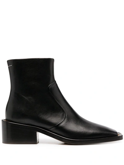 Mm6 Maison Margiela Square Toe Leather Boots In Black