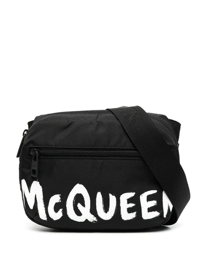Alexander Mcqueen Logo Shoulder Bag In Black