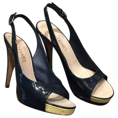 Pre-owned Chanel Patent Leather Heels In Navy