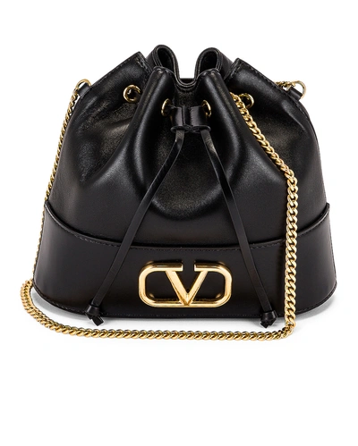 Valentino Garavani Pouch In Nero