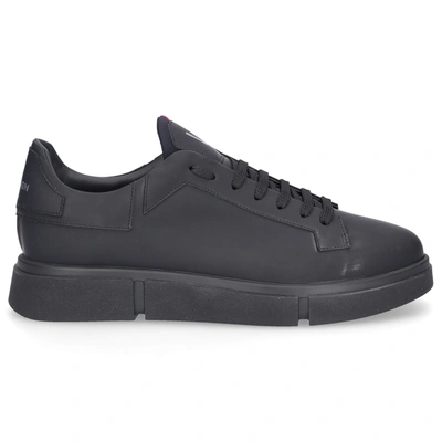 V Design Low-top Sneakers Prime Radical Calfskin In Black