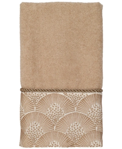 Avanti Deco Shells Fingertip Towel Bedding In Rattan