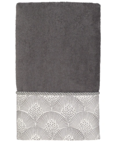 Avanti Deco Shells Hand Towel Bedding In Nickel