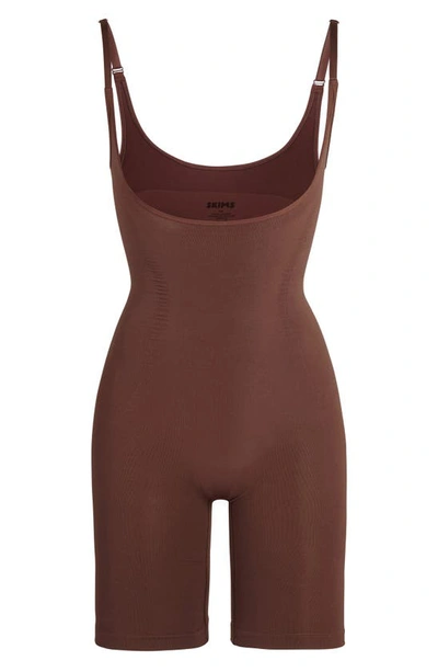 Skims Open Bust Bodysuit In Cocoa