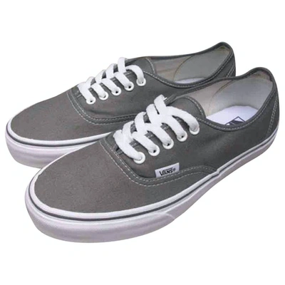 Pre-owned Vans Cloth Low Trainers In Grey