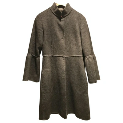 Pre-owned Carolina Herrera Wool Coat In Grey