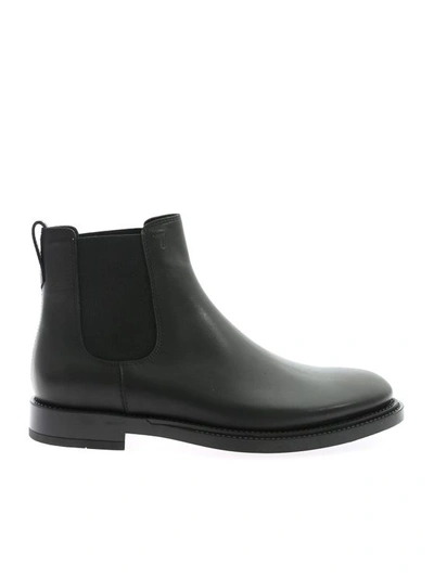 Tod's Chelsea Boots In Leather With Embossed Logo In Black