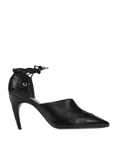 Roger Vivier Pumps In Black