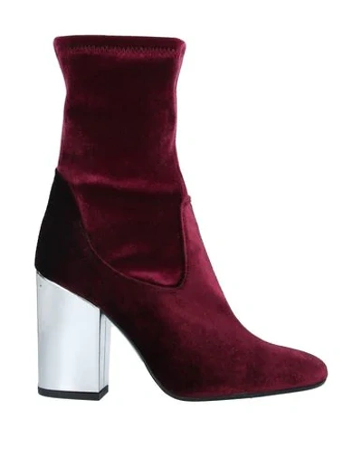 Chantal Ankle Boots In Maroon