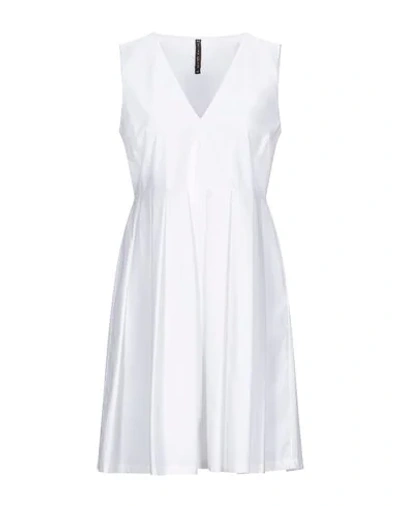 Manila Grace Short Dresses In White