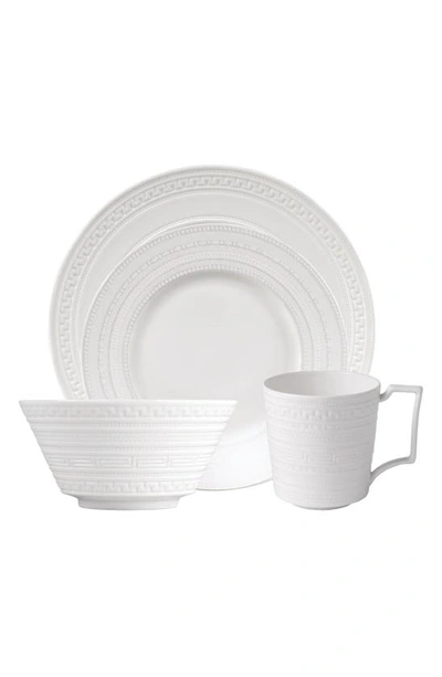 Wedgwood Intaglio 16-piece Dinnerware Set In White