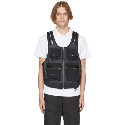 Nike Essentials Aerolayer Vest In Black