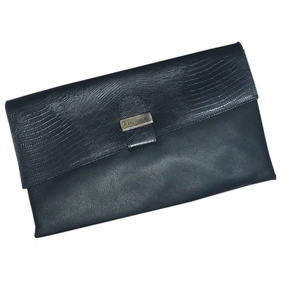 Pre-owned Versace Leather Clutch Bag In Blue