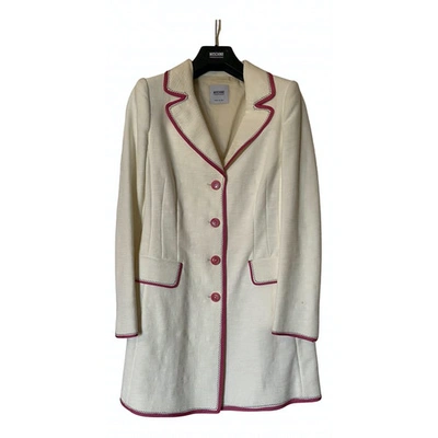 Pre-owned Moschino Trench Coat In White
