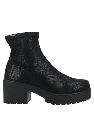 Victoria Ankle Boot In Black