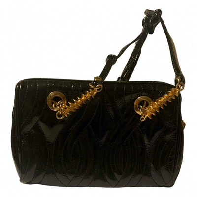 Pre-owned Fendi Patent Leather Crossbody Bag In Black