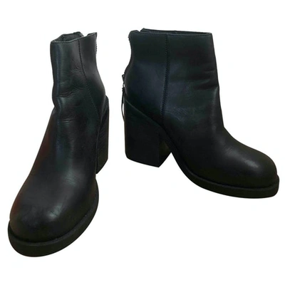 Pre-owned Windsor Smith Leather Biker Boots In Black