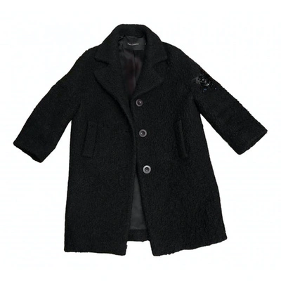Pre-owned Tara Jarmon Coat In Black