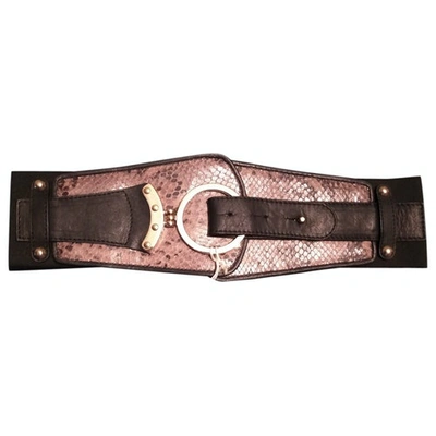 Pre-owned Guess Leather Belt In Black