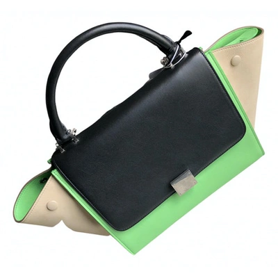 Pre-owned Celine Trapèze Leather Crossbody Bag In Green