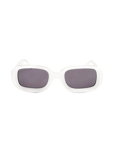 Illesteva Vinyl Matte Rectangular Sunglasses In White