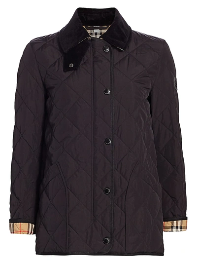 Burberry Cotswold Boxy Quilted Logo Jacket In Black