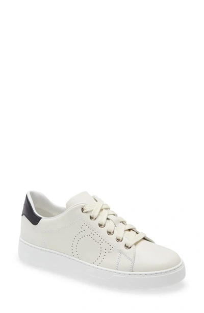 Ferragamo Pierre Perforated Gancio Court Sneakers In Nero/white