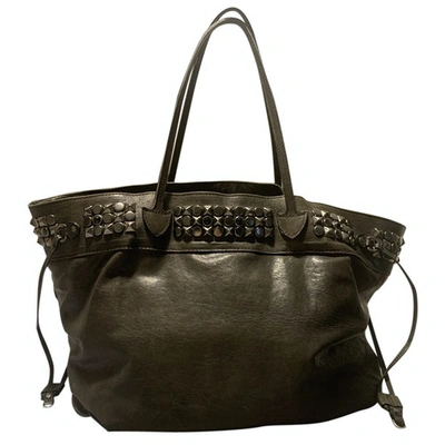 Pre-owned Htc Leather Tote In Black
