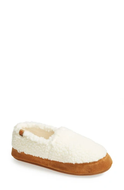 Acorn Moc Faux Fur Slipper In Buff Popco