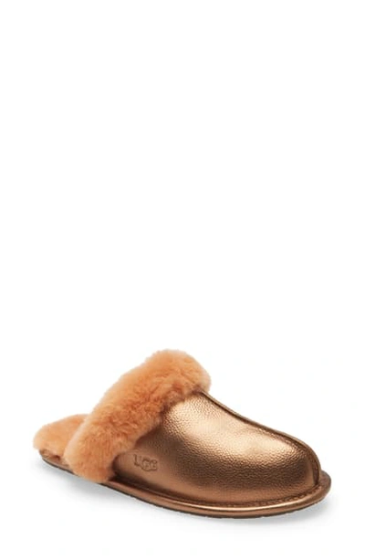 Ugg Scuffette Ii Slipper In Copper Metallic Suede