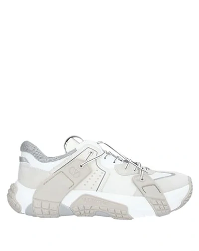 Valentino Garavani Sneakers In Beige