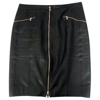 Pre-owned Loewe Leather Skirt In Black
