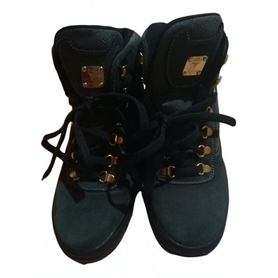 Pre-owned Mcm Velvet Boots In Green