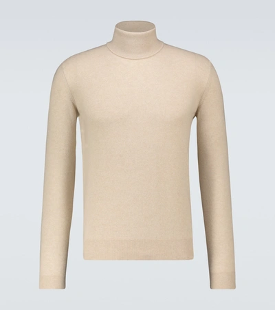 Loro Piana Classic Baby Cashmere Turtleneck Sweater In Beige