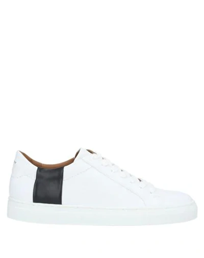 Joseph Sneakers In White