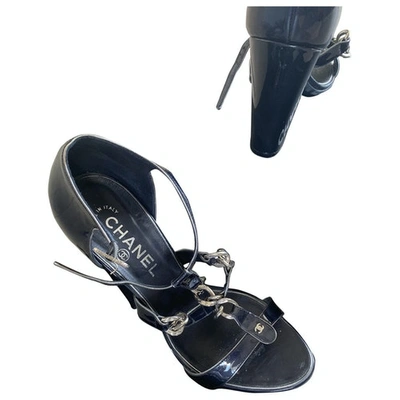 Pre-owned Chanel Patent Leather Sandal In Navy