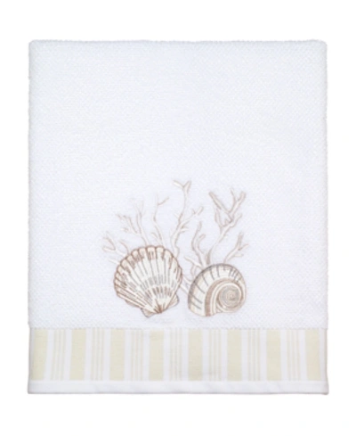 Avanti Destin Bath Towel Bedding In White