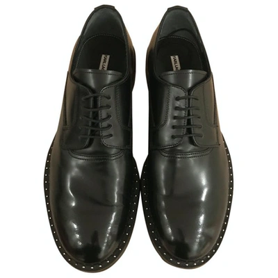 Pre-owned Karl Lagerfeld Patent Leather Lace Ups In Black