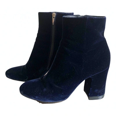 Pre-owned Gianvito Rossi Velvet Ankle Boots In Blue