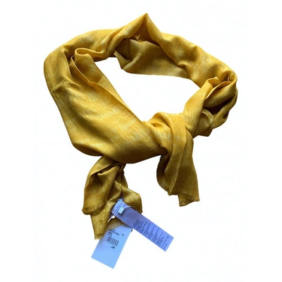 Pre-owned Comptoir Des Cotonniers Yellow Scarf