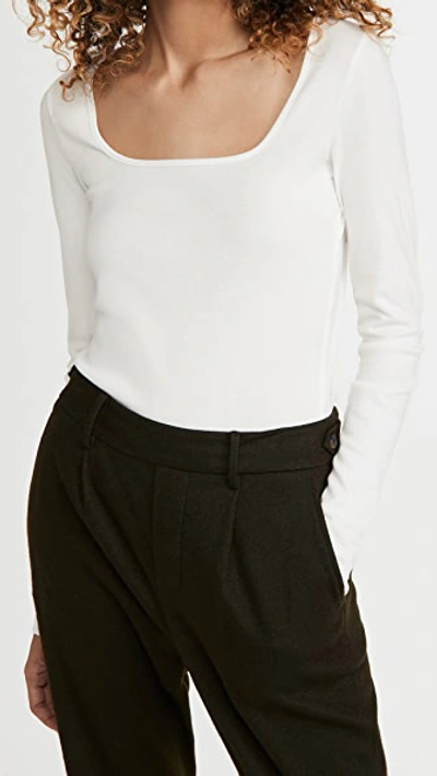Vince Square-neck Long-sleeve Slim Tee In Off White