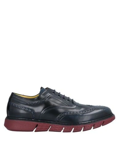 Barracuda Lace-up Shoes In Black