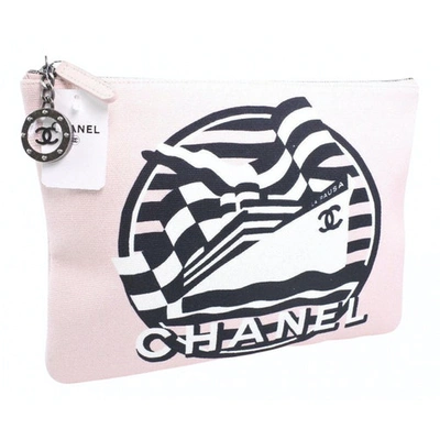Pre-owned Chanel Tweed Clutch Bag In Pink
